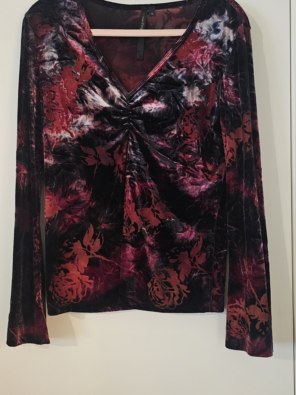 Velvet Floral V-Neck Belle Sleeve Top